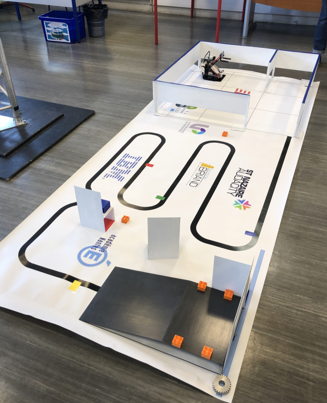 Le circuit du concours de robot IBM